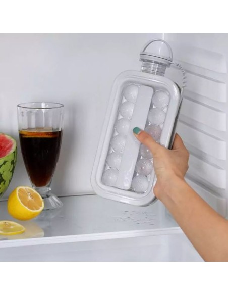 Bottiglia d'acqua 2 in 1 e macchina per cubetti di ghiaccio