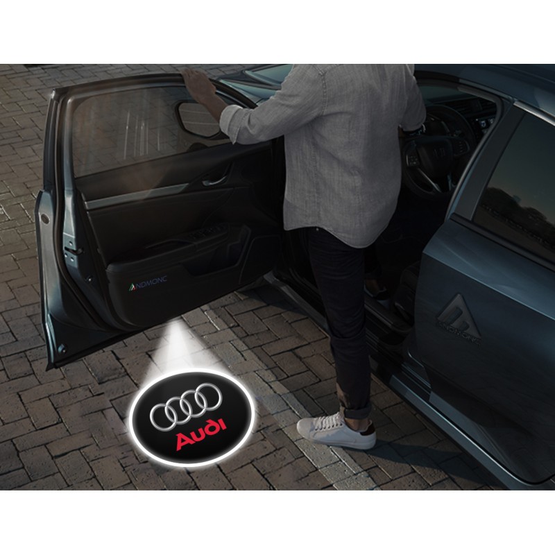 Luci sottoporta Audi simbolo e scritta con cerchio kit Carbonio