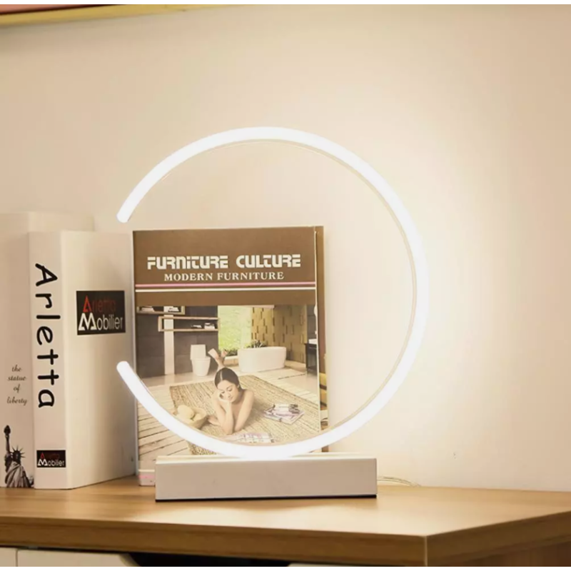 Lampada da Tavolo LED 12W Design Curva Oro...