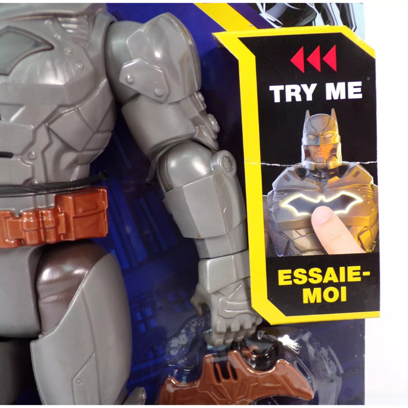 DC Comics: Action figure Battle Strike Batman...