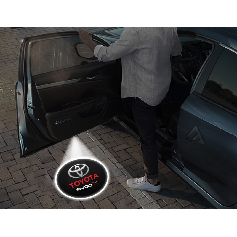 Luci sottoporta Toyota Aygo X kit Carbonio