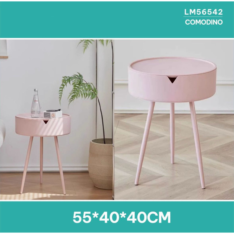 Comodino in Plastica Rosa, con piedi in Metallo...