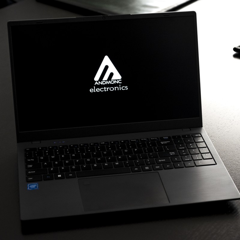 Notebook Andmonc electronics Intel i5 15.6"...