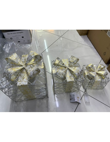 Set 3 pacchi regali natalizi luci led tris oro