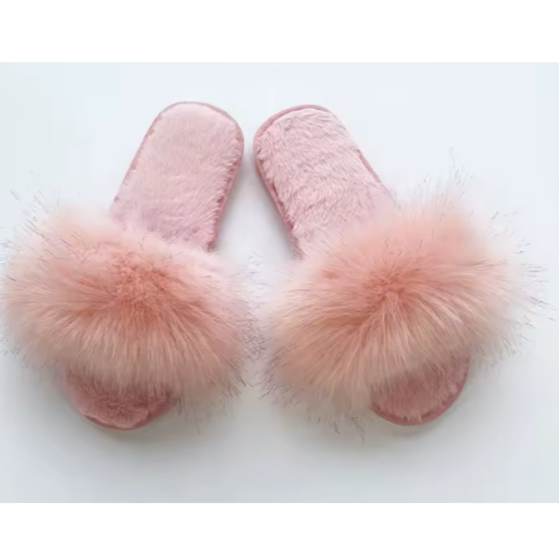 Pantofole peluche aperte avanti