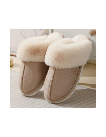 Pantofole peluche e camoscio