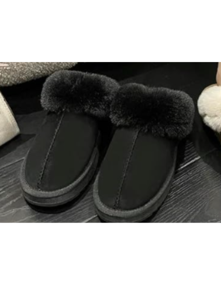 Pantofole peluche e camoscio