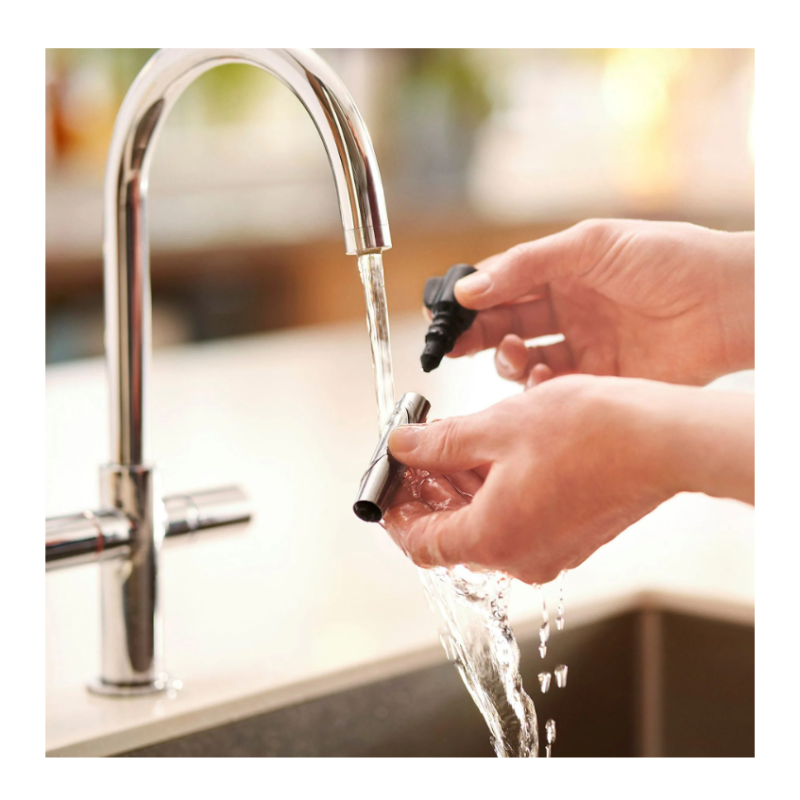 PHILIPS Series 2200 EP2224/40 MACCHINA CAFFÉ...