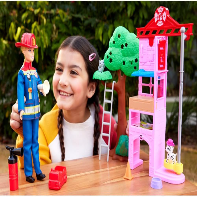 Barbie Pompiera Playset – Caserma dei Pompieri...