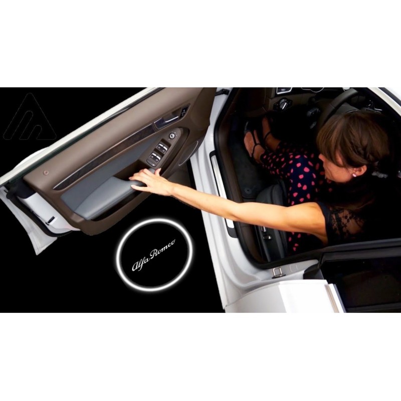 Luci sottoporta Alfa Romeo logo scritta con filo