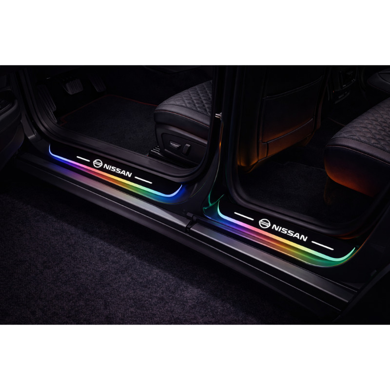 Battitacco LED Nissan RGB Senza Fili – Set 4...