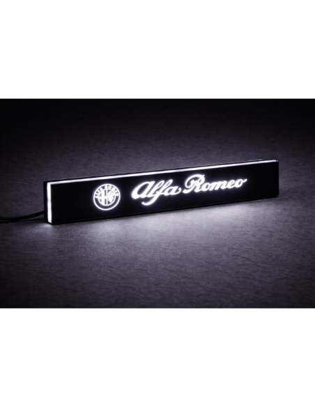 1x Distintivo con logo illuminato con emblema luminoso a LED per griglia anteriore Alfa Romeo
