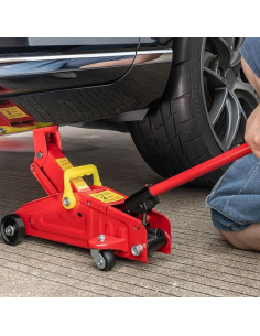 Cric Idraulico per Auto 2T – Potenza, Sicurezza e...