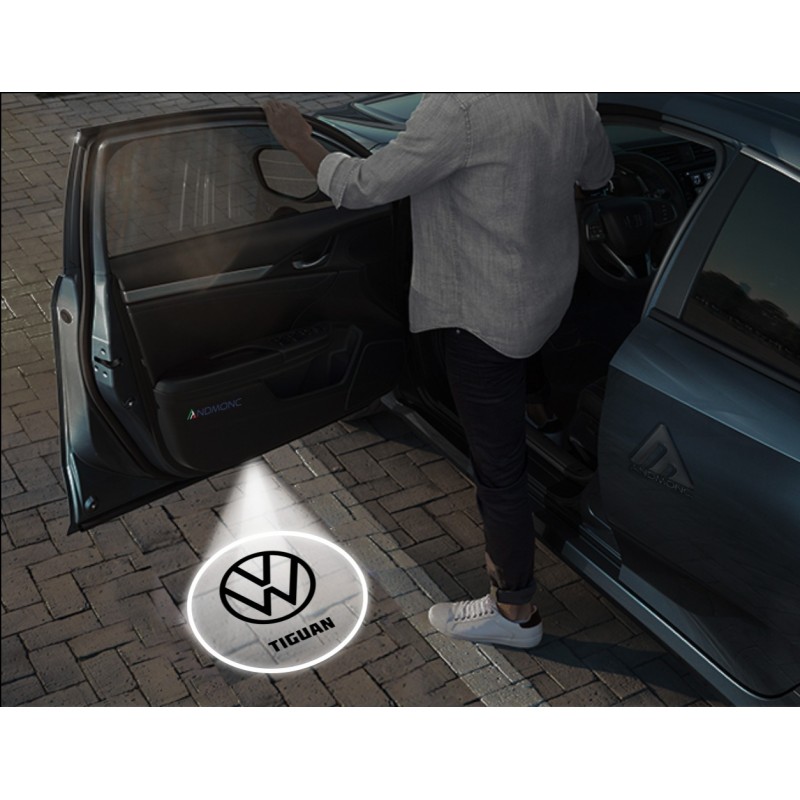 Luci sottoporta Volkswagen Tiguan logo Nuovo kit Carbonio