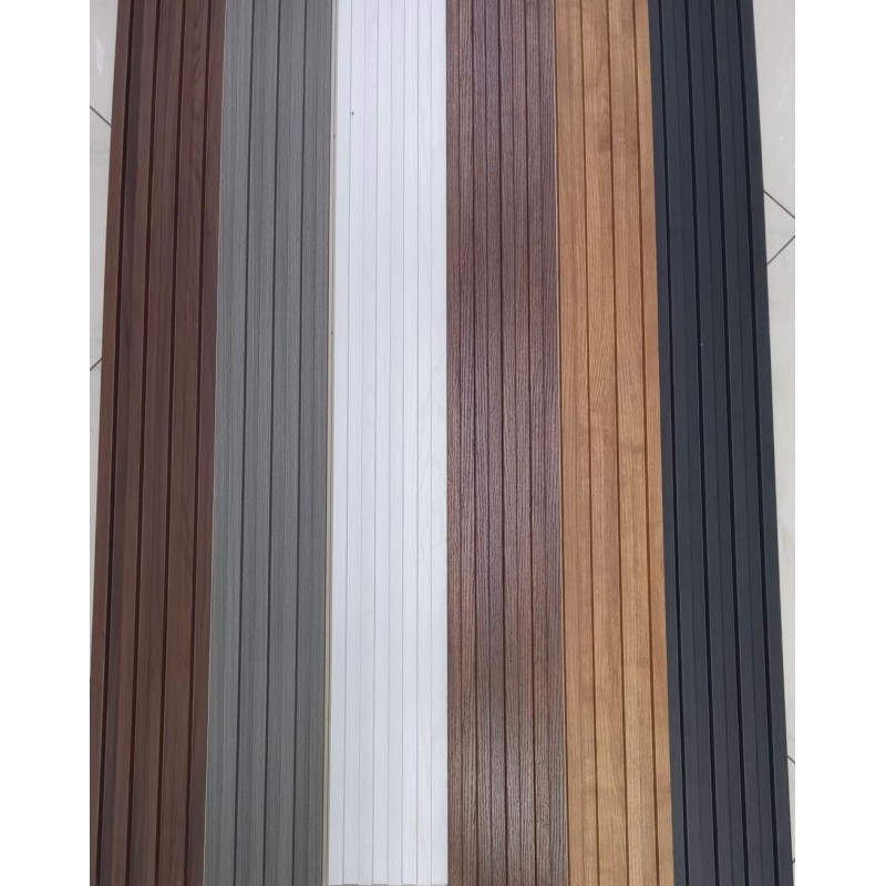 6pz. Pannello effetto legno 2,9Mx17cm