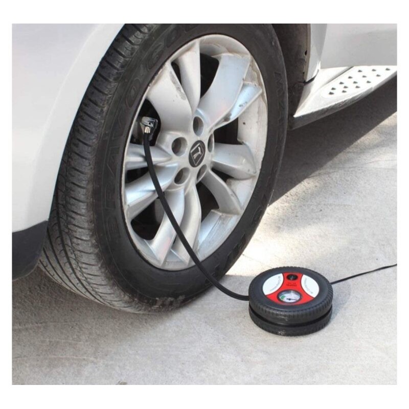 Gonfiatore pneumatico auto