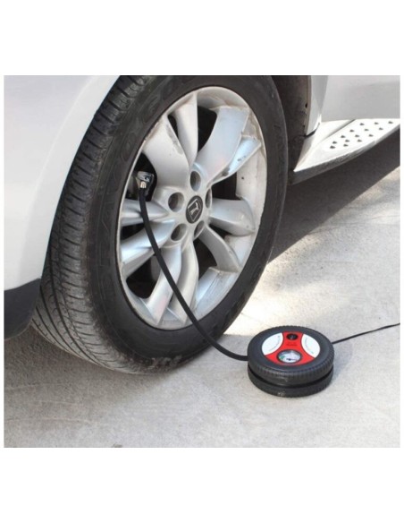 Gonfiatore pneumatico auto