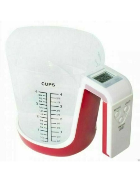 Bilancia digitale e caraffa graduata
