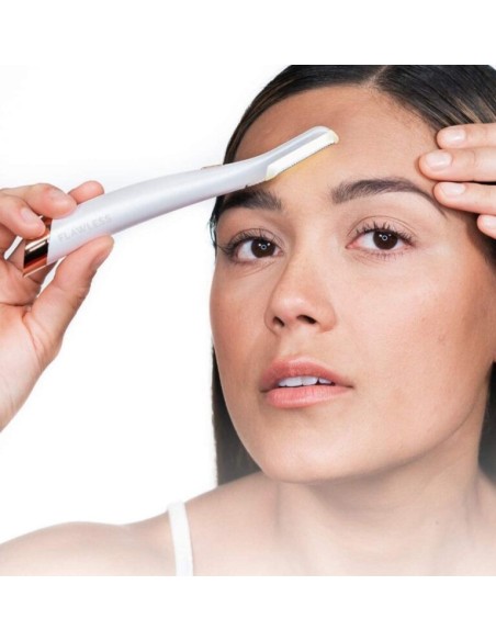 Rasoio con pettine a due misure per peli e ciglia