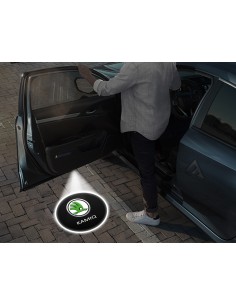 Škoda Kamiq Carbon-Style Wireless Car Door Logo Projector Lights