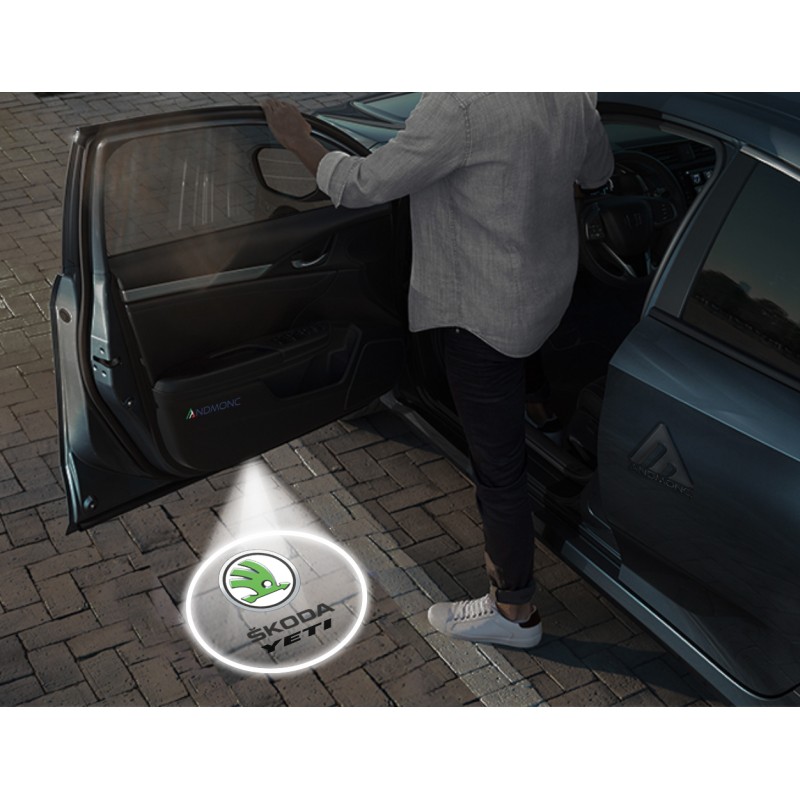 Škoda Yeti Carbon-Style Wireless Car Door Logo Projector Lights