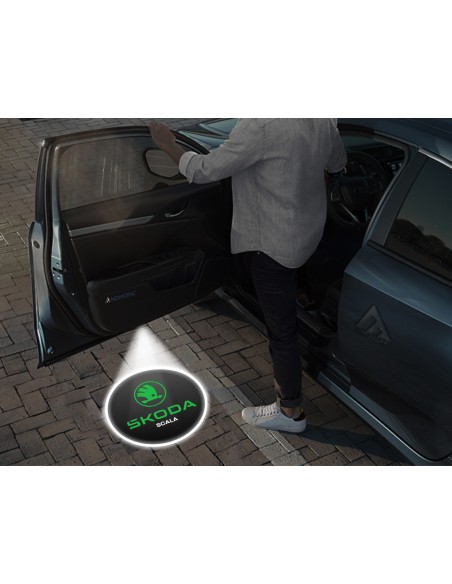 Škoda Scala Carbon-Style Wireless Car Door Logo Projector Lights