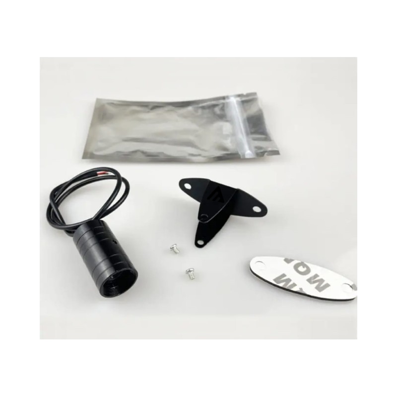Single projector and mounting accessories
